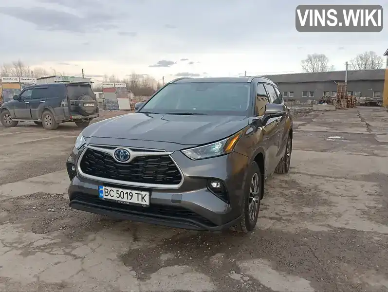 Внедорожник / Кроссовер Toyota Highlander 2022 2.49 л. Автомат обл. Львовская, Дрогобыч - Фото 1/21