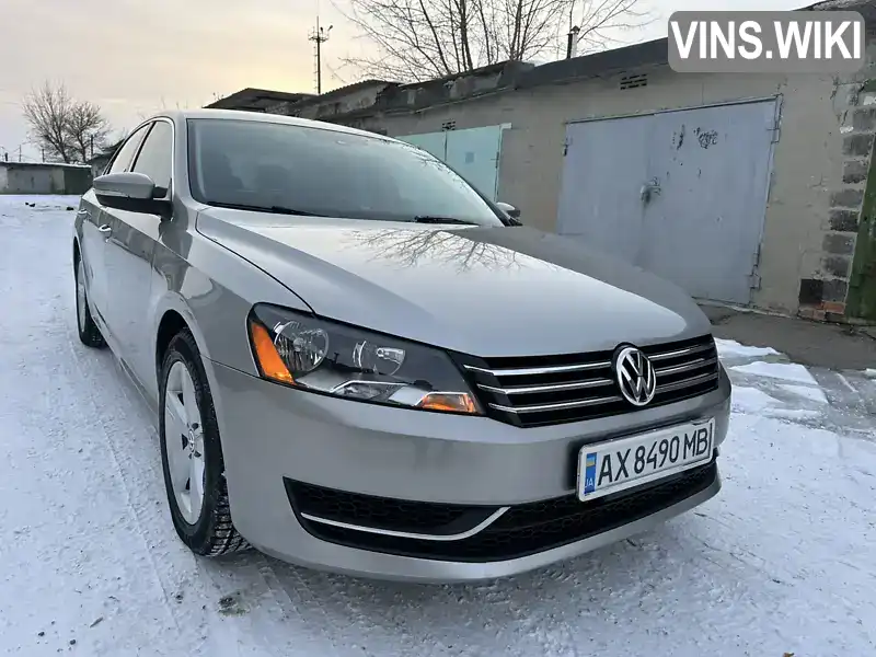 1VWBH7A38DC083455 Volkswagen Passat 2013 Седан 2.48 л. Фото 8