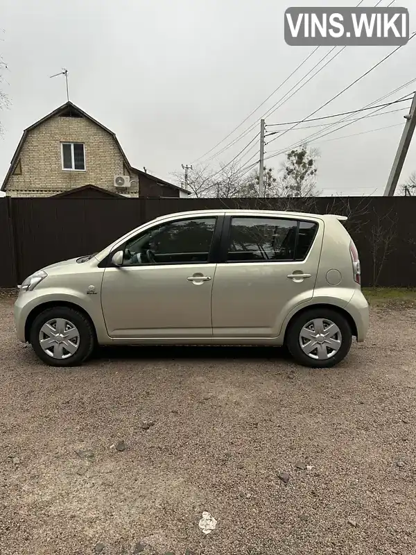 Хэтчбек Daihatsu Sirion 2007 1.3 л. Ручная / Механика обл. Киевская, Гостомель - Фото 1/21