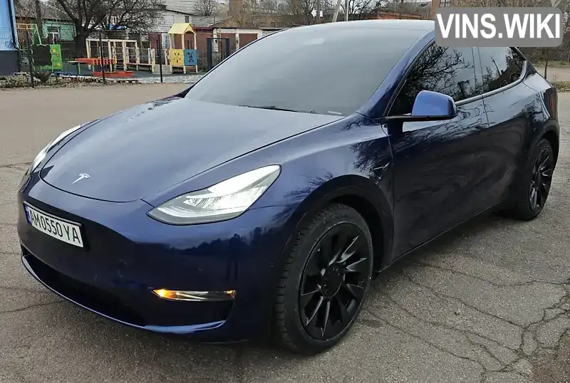 7SAYGAEE8NF325709 Tesla Model Y 2022 Внедорожник / Кроссовер  Фото 1