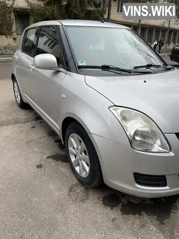 Хэтчбек Suzuki Swift 2008 1.33 л. Ручная / Механика обл. Тернопольская, Тернополь - Фото 1/17