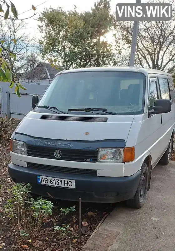 WV1ZZZ70Z2H021504 Volkswagen Transporter 2002 Мінівен 2.5 л. Фото 2