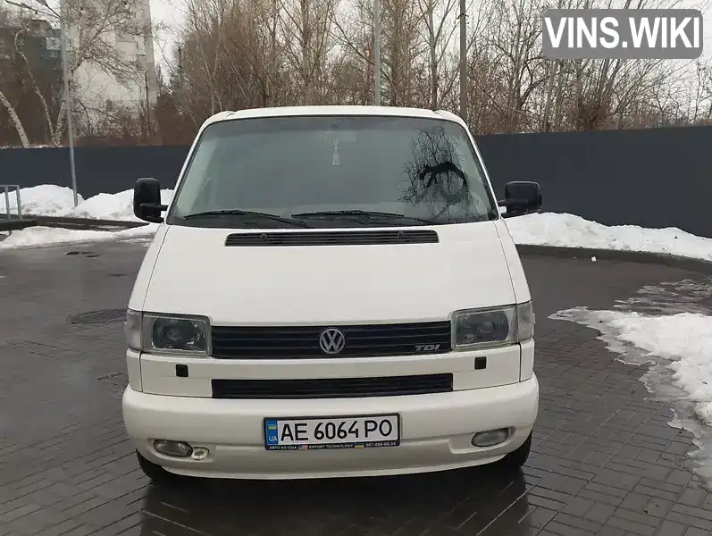 Мінівен Volkswagen Transporter 2002 2.46 л. Ручна / Механіка обл. Дніпропетровська, Дніпро (Дніпропетровськ) - Фото 1/8