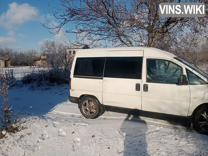 ZFA22000012490081 Fiat Scudo 1999 Мінівен 1.9 л. Фото 2