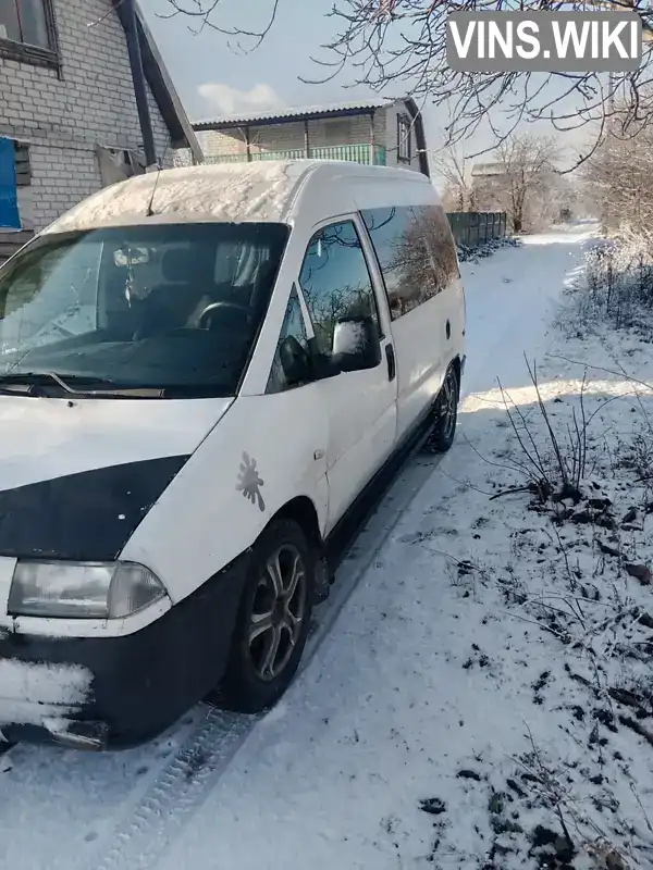 ZFA22000012490081 Fiat Scudo 1999 Мінівен 1.9 л. Фото 4