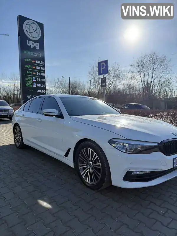 WBAJA9C55KB391826 BMW 5 Series 2018 Седан 2 л. Фото 2