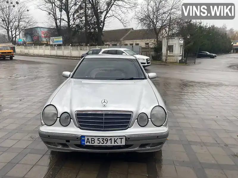 Седан Mercedes-Benz E-Class 2000 2.6 л. Ручная / Механика обл. Черновицкая, Кельменцы - Фото 1/21