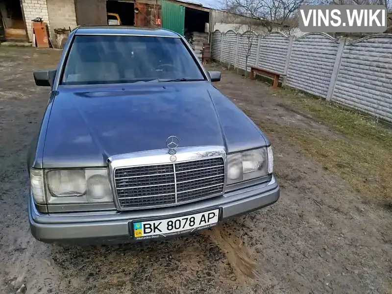 WDB1240261B392504 Mercedes-Benz E-Class 1990 Седан  Фото 9