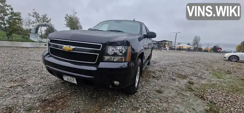 Позашляховик / Кросовер Chevrolet Suburban 2013 5.33 л. Автомат обл. Івано-Франківська, Івано-Франківськ - Фото 1/21