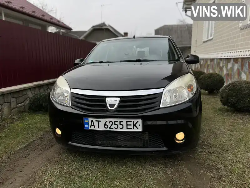 Хэтчбек Dacia Sandero 2009 1.4 л. обл. Ивано-Франковская, Ивано-Франковск - Фото 1/16