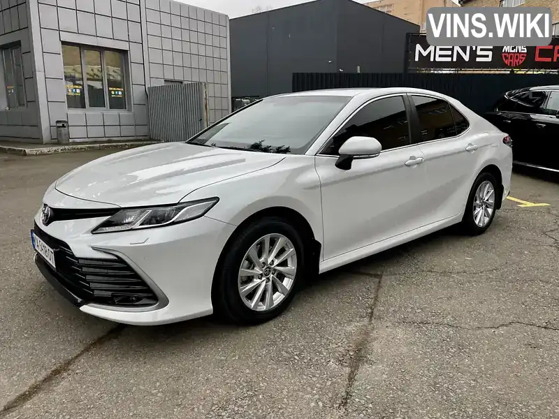 Седан Toyota Camry 2023 2.49 л. Типтроник обл. Киевская, Киев - Фото 1/21