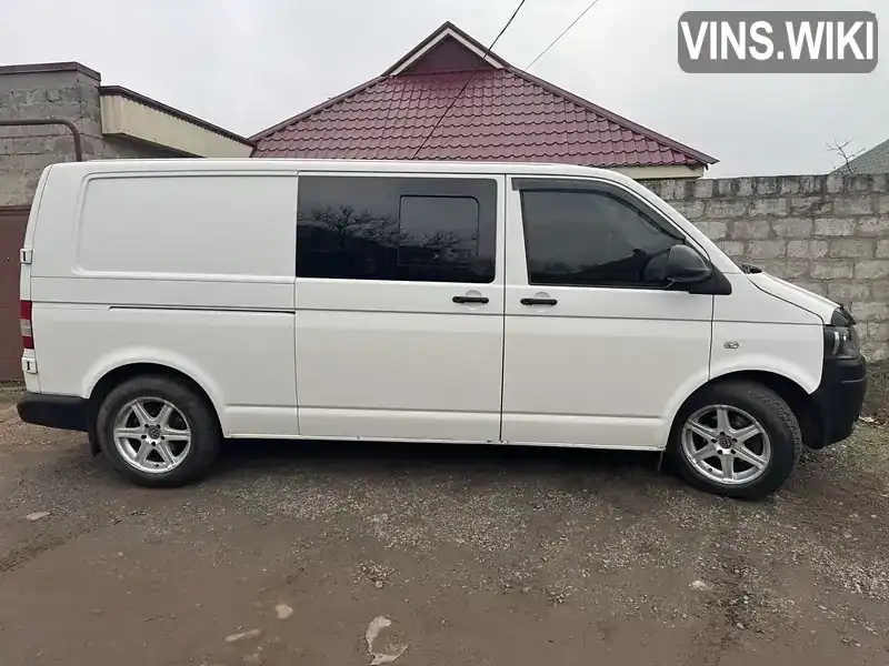 Фургон Volkswagen Transporter 2012 2 л. Ручная / Механика обл. Днепропетровская, Кривой Рог - Фото 1/21