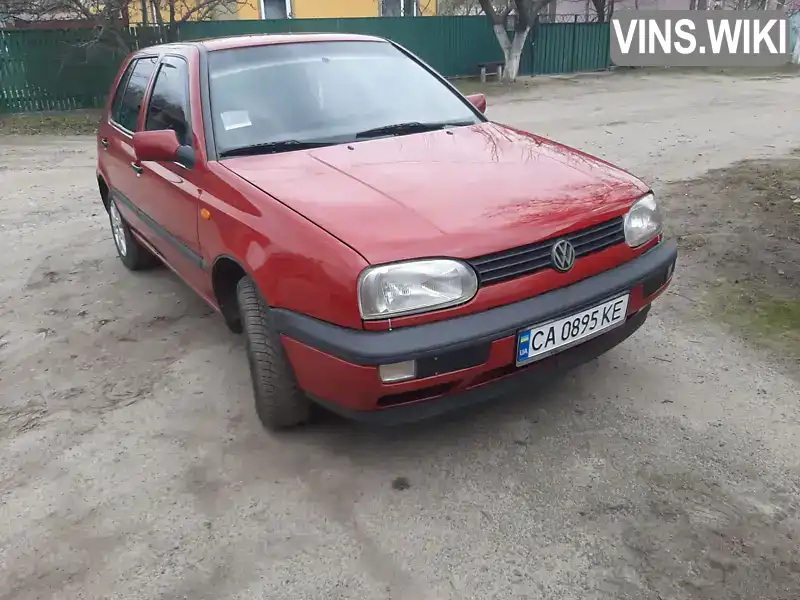 WVWZZZ1HZTW398680 Volkswagen Golf 1996 Хетчбек 1.39 л. Фото 1