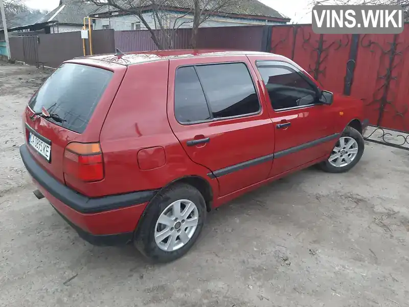 WVWZZZ1HZTW398680 Volkswagen Golf 1996 Хетчбек 1.39 л. Фото 6