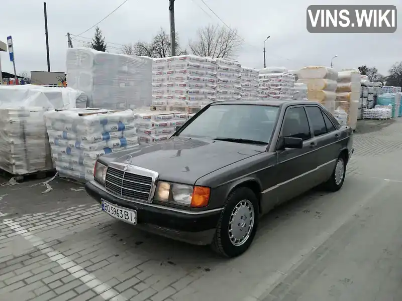 Седан Mercedes-Benz 190 1989 2 л. Ручна / Механіка обл. Вінницька, Липовець - Фото 1/13