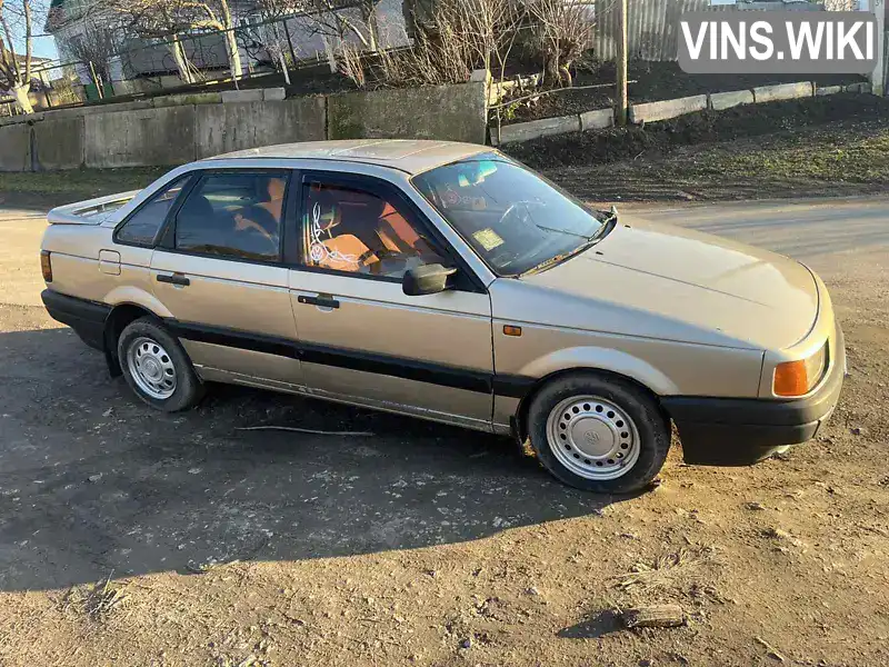 Седан Volkswagen Passat 1989 1.6 л. Ручная / Механика обл. Хмельницкая, Теофиполь - Фото 1/18