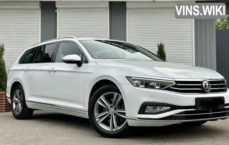 WVWZZZ3CZLE053494 Volkswagen Passat 2019 Універсал 2 л. Фото 1