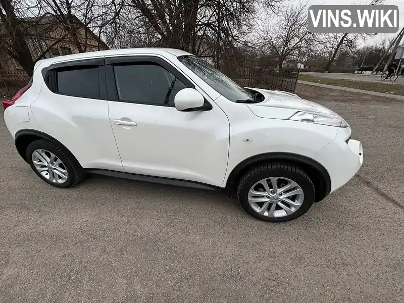 Позашляховик / Кросовер Nissan Juke 2013 1.6 л. Варіатор обл. Житомирська, Брусилів - Фото 1/10