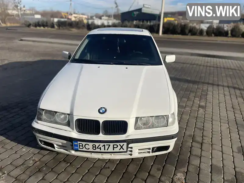 WBACA11070EL36274 BMW 3 Series 1992 Седан  Фото 9