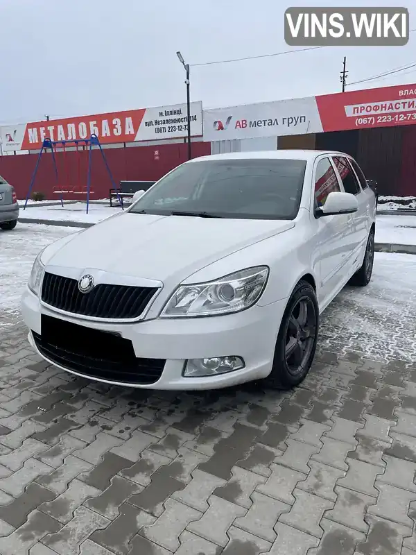 Универсал Skoda Octavia 2010 1.8 л. Робот обл. Винницкая, Оратов - Фото 1/15