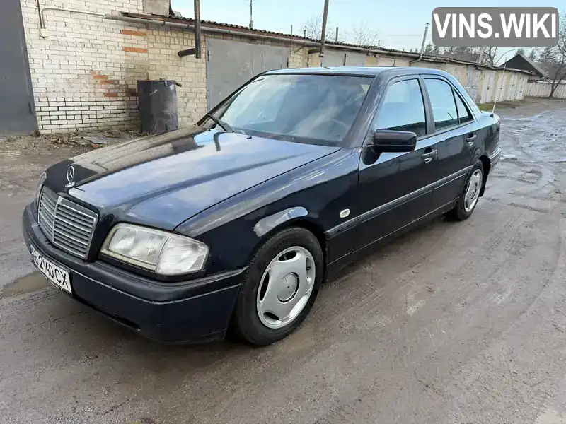 Седан Mercedes-Benz C-Class 1994 1.8 л. Ручная / Механика обл. Винницкая, Жмеринка - Фото 1/21