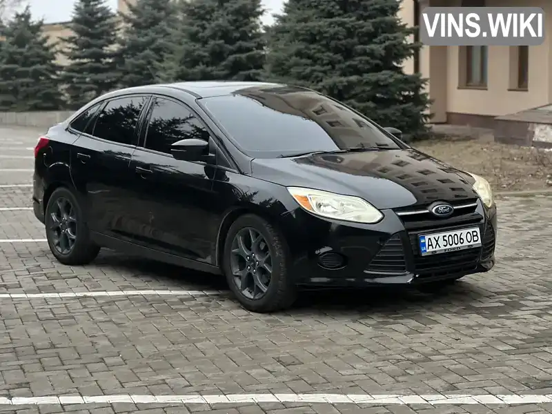 1FADP3F28DL302122 Ford Focus 2013 Седан 2 л. Фото 2