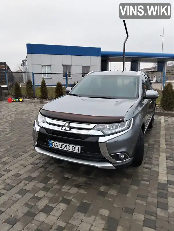 Позашляховик / Кросовер Mitsubishi Outlander 2016 2.36 л. Варіатор обл. Кіровоградська, Новоукраїнка - Фото 1/21