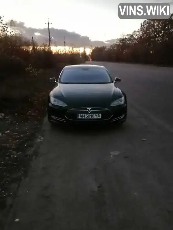 Лифтбек Tesla Model S 2014 null_content л. Автомат обл. Житомирская, Житомир - Фото 1/21