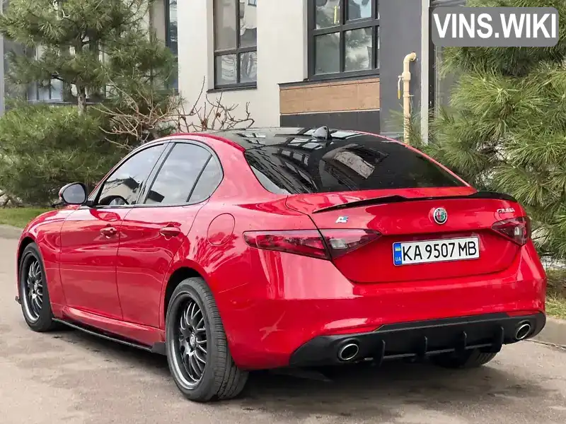 ZAREAECU9J7570933 Alfa Romeo Giulia 2017 Седан 2.14 л. Фото 8