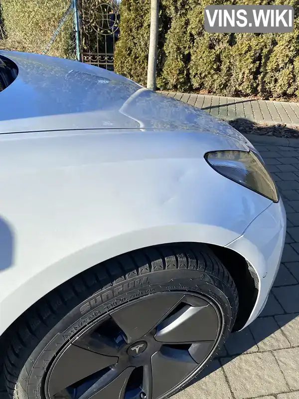 5YJ3E1EA4LF634228 Tesla Model 3 2020 Седан  Фото 4