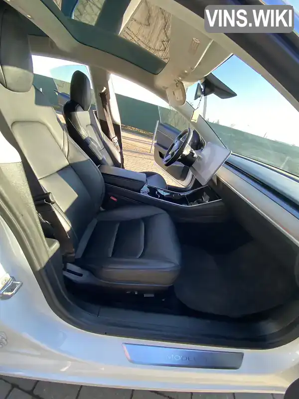 5YJ3E1EA4LF634228 Tesla Model 3 2020 Седан  Фото 7