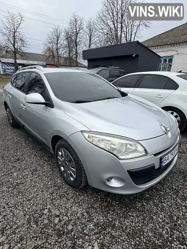 VF1KZ1W0644181762 Renault Megane 2010 Универсал 1.46 л. Фото 2