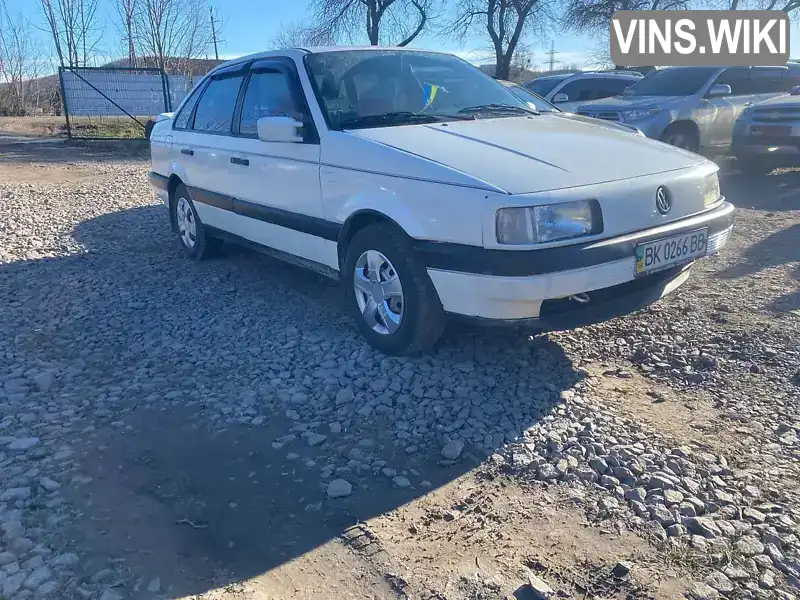 Седан Volkswagen Passat 1991 1.78 л. Ручна / Механіка обл. Рівненська, location.city.klevan - Фото 1/14