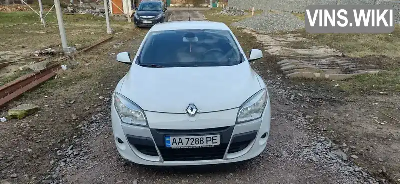 Купе Renault Megane 2011 2 л. Варіатор обл. Київська, Київ - Фото 1/21