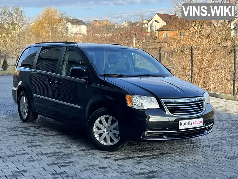 Минивэн Chrysler Town & Country 2012 3.6 л. Автомат обл. Хмельницкая, Хмельницкий - Фото 1/21