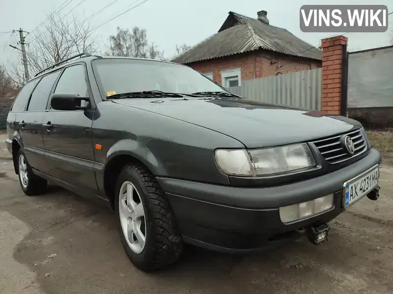 WVWZZZ3AZTE111947 Volkswagen Passat 1996 Універсал 1.78 л. Фото 2