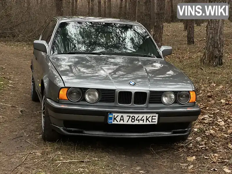 Седан BMW 5 Series 1988 2.49 л. Ручная / Механика обл. Кировоградская, Кропивницкий (Кировоград) - Фото 1/16