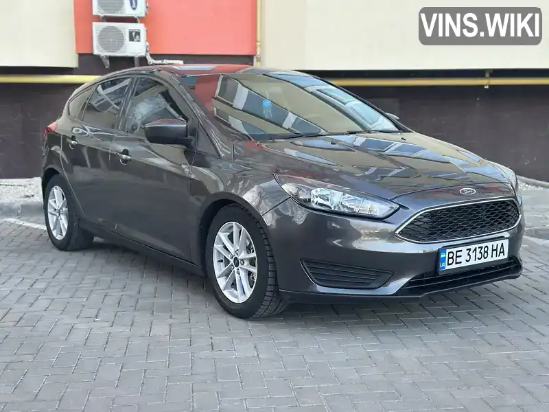 1FADP3K22JL278997 Ford Focus 2018 Хетчбек 2 л. Фото 1