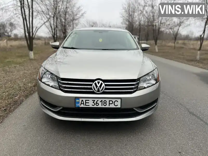 1VWBH7A32CC089573 Volkswagen Passat 2012 Седан 2.48 л. Фото 2