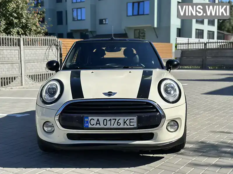 WMWWG5C3XH3C98902 MINI Convertible 2017 Кабриолет 1.5 л. Фото 2