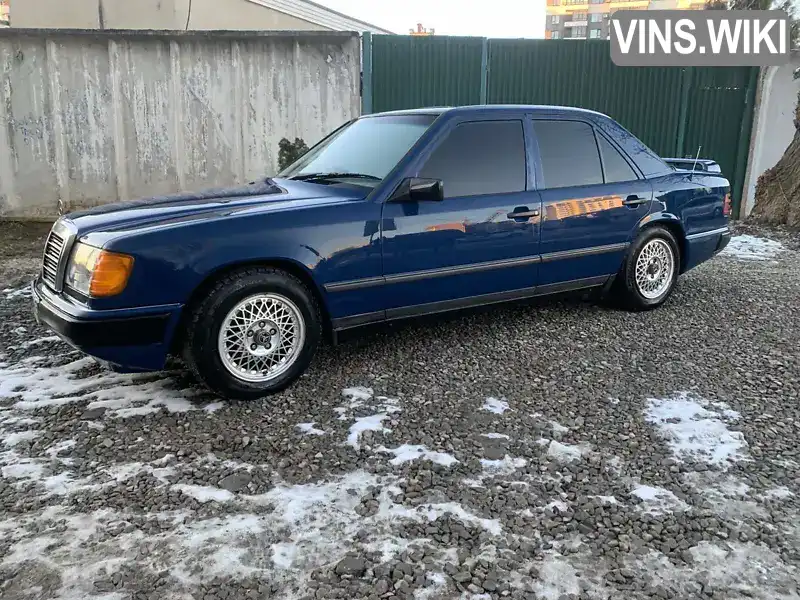 Седан Mercedes-Benz E-Class 1990 2 л. Ручная / Механика обл. Тернопольская, Тернополь - Фото 1/21