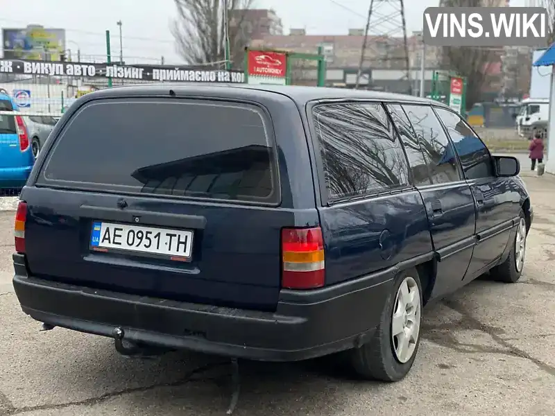 W0L000066J1230860 Opel Omega 1988 Универсал 1.77 л. Фото 7