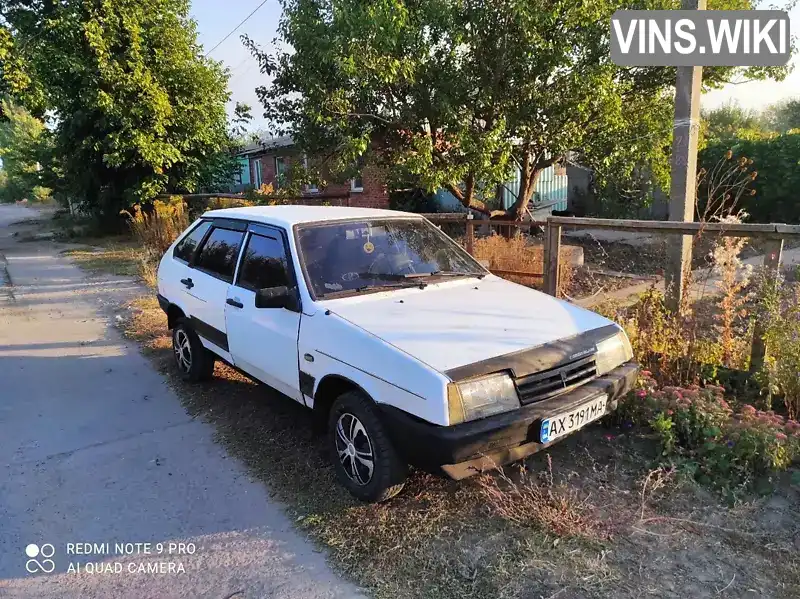 XTA210930T1881652 ВАЗ / Lada 2109 1996 Хэтчбек 1.5 л. Фото 2