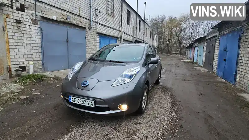 Хэтчбек Nissan Leaf 2013 null_content л. обл. Днепропетровская, Днепр (Днепропетровск) - Фото 1/13