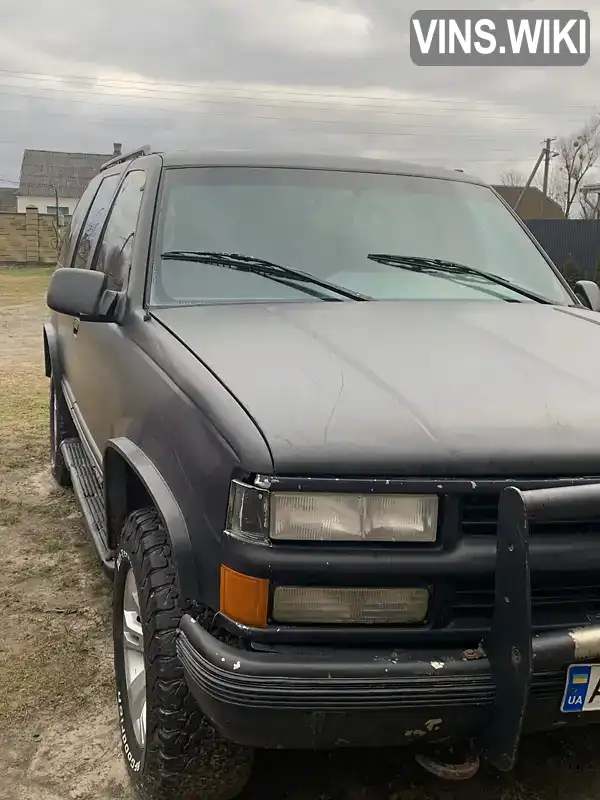 1GNEK13R0TJ368233 Chevrolet Tahoe 1996 Позашляховик / Кросовер 5.7 л. Фото 5