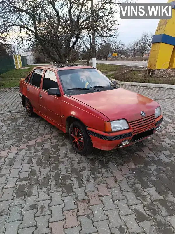 Седан Opel Kadett 1987 1.6 л. обл. Одеська, Одеса - Фото 1/17