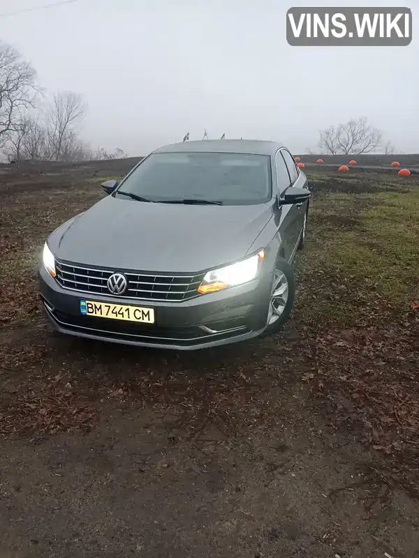 Седан Volkswagen Passat 2017 1.8 л. обл. Сумская, Ромны - Фото 1/9