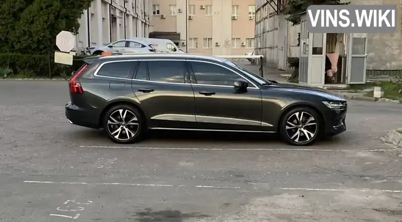 Універсал Volvo V60 2019 1.97 л. Автомат обл. Київська, Київ - Фото 1/17