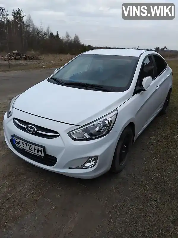 KMHCT41UGHU231015 Hyundai Accent 2016 Седан 1.6 л. Фото 1