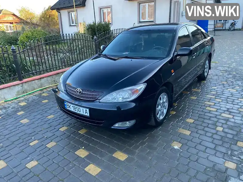 Седан Toyota Camry 2004 2.37 л. Автомат обл. Волынская, Нововолынск - Фото 1/21